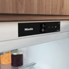 Miele KFN 7844 C  beépíthető kombinált hűtőszekrény