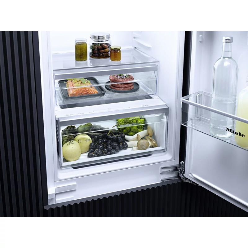 Miele KDN 7724 E Active beépíthető kombinált hűtőszekrény